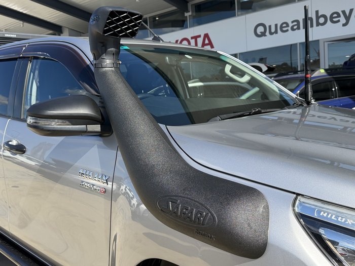 2017 Toyota Hilux SR5