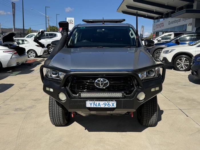 2017 Toyota Hilux SR5
