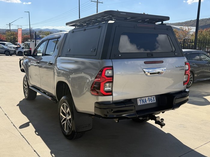 2017 Toyota Hilux SR5