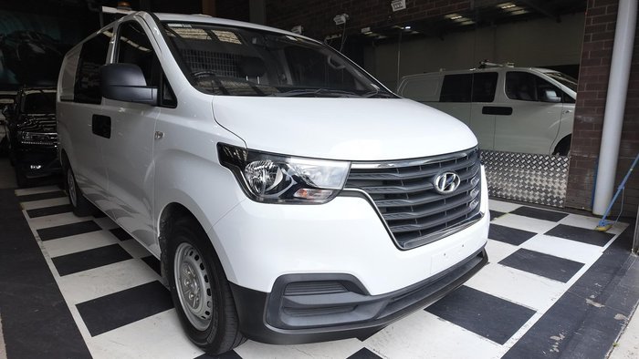 2020 Hyundai iLoad TQ4 MY21 Creamy White