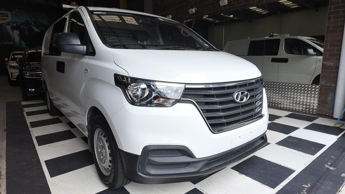2020 Hyundai iLoad TQ4 MY21 Creamy White