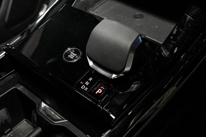 2025 Land Rover Range Rover Sport PHEV P460e Autobiography