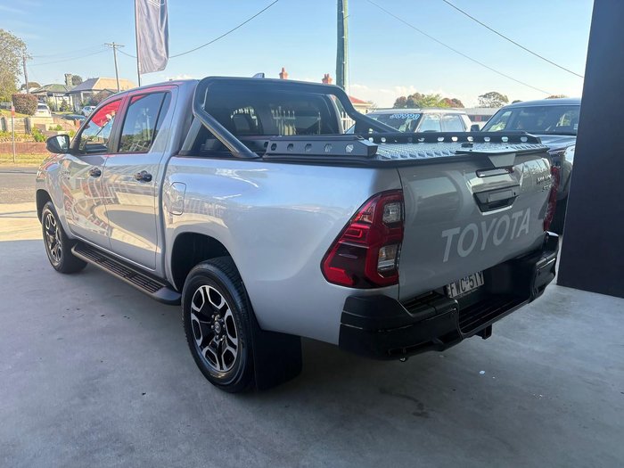 2025 Toyota Hilux SR5 48V GUN126R 4X4 Dual Range