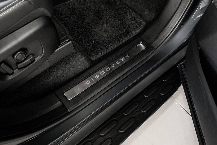 2025 Land Rover Discovery D350 Dynamic HSE