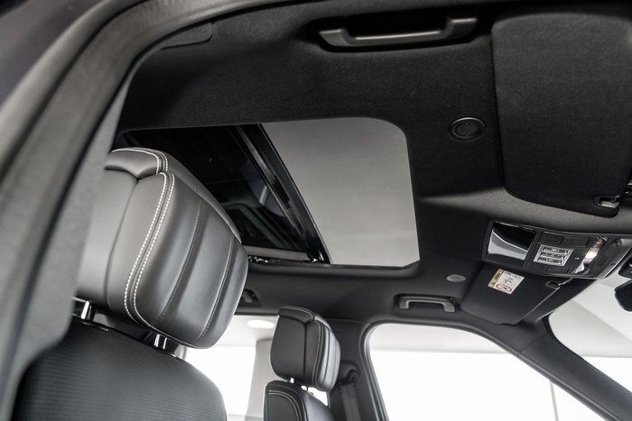 2025 Land Rover Discovery D350 Dynamic HSE