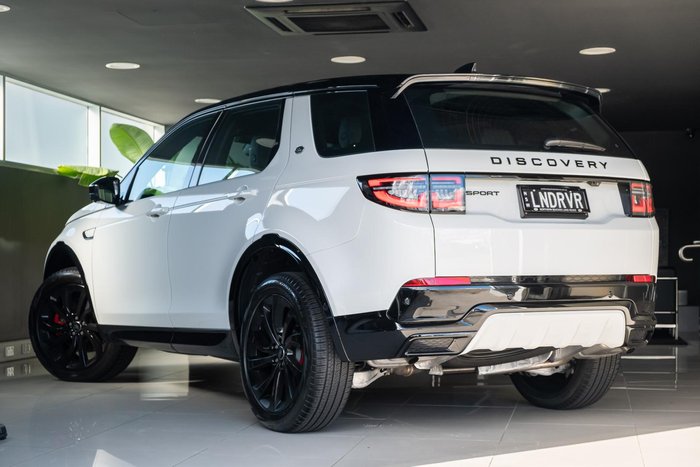 2024 Land Rover Discovery Sport P250 Dynamic HSE