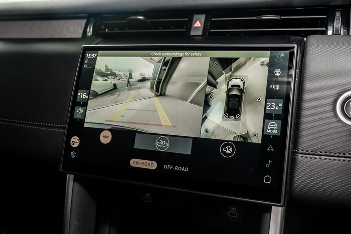2025 Land Rover Discovery Sport P300e Dynamic SE