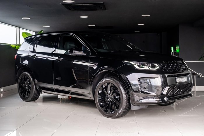 2025 Land Rover Discovery Sport P300e Dynamic SE