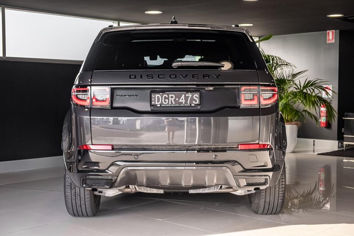 2025 Land Rover Discovery Sport P250 Dynamic HSE