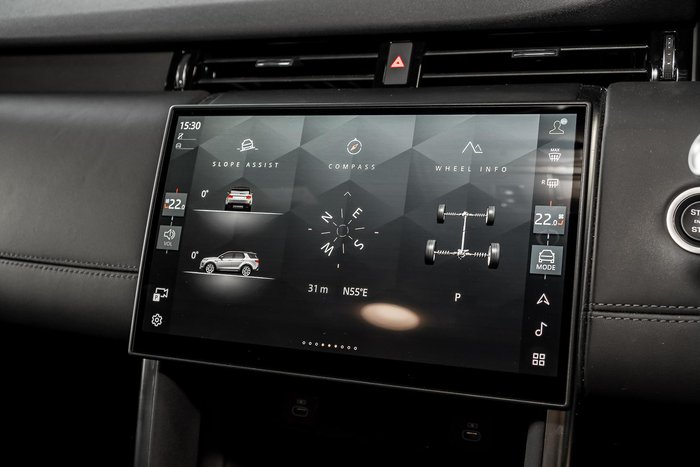 2025 Land Rover Discovery Sport P250 Dynamic HSE