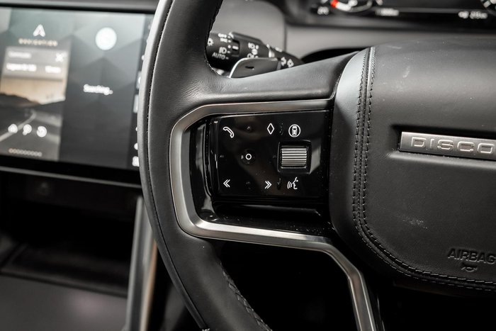 2025 Land Rover Discovery Sport P250 Dynamic HSE
