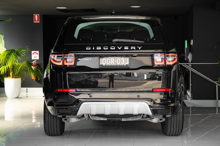 2025 Land Rover Discovery Sport P200 S