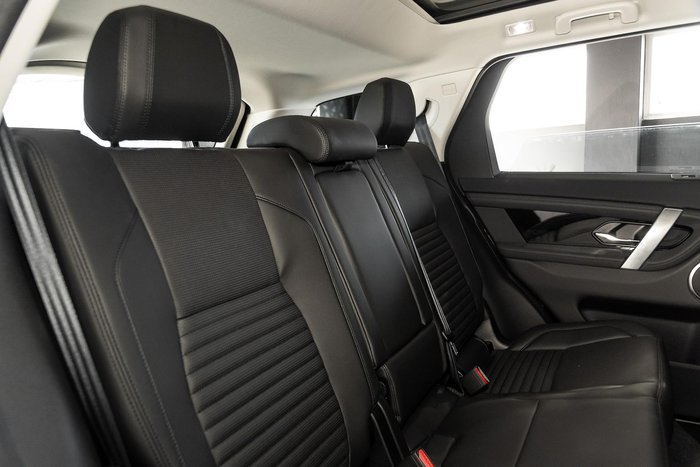 2025 Land Rover Discovery Sport P200 S
