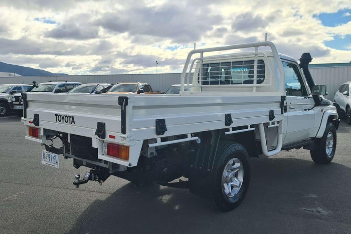 2022 Toyota Landcruiser Workmate