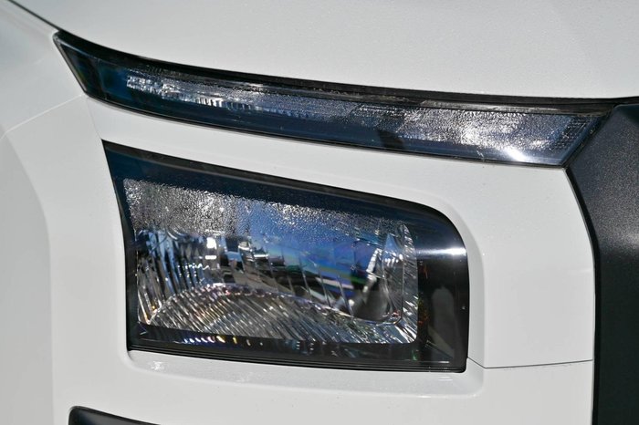 2026 Mitsubishi Triton GLX+