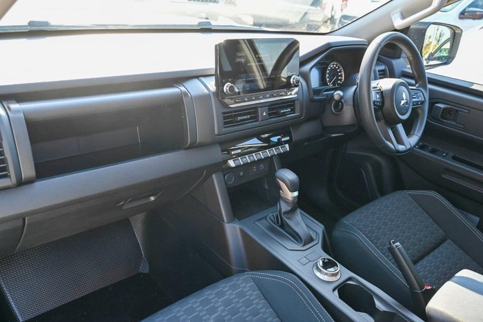 2026 Mitsubishi Triton GLX+