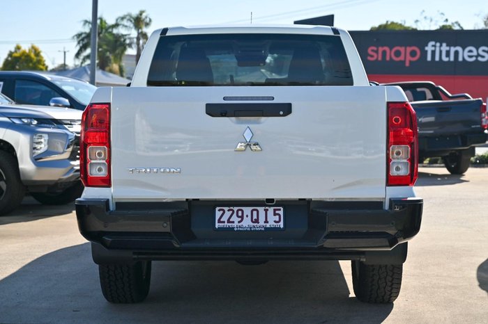 2026 Mitsubishi Triton GLX+
