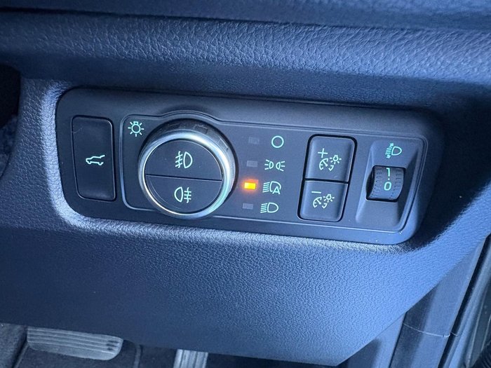 2025 Ford Everest Sport