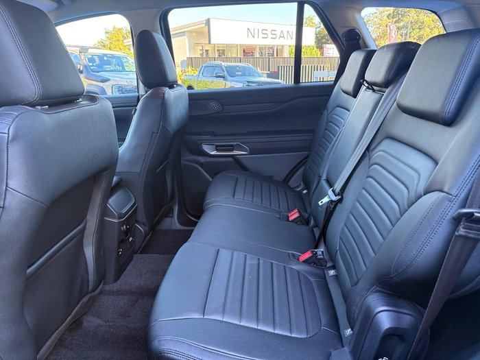 2025 Ford Everest Sport