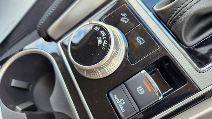 2024 Mitsubishi Pajero Sport GLS