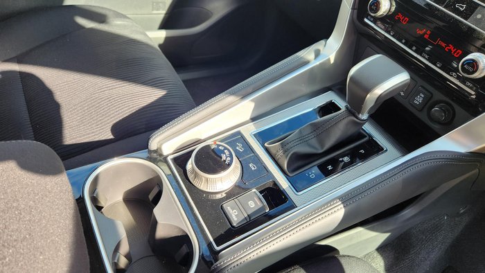 2024 Mitsubishi Pajero Sport GLS