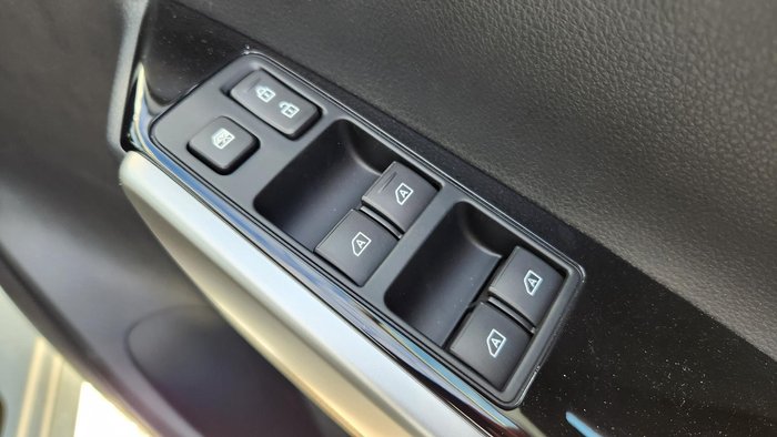 2024 Mitsubishi Pajero Sport GLS