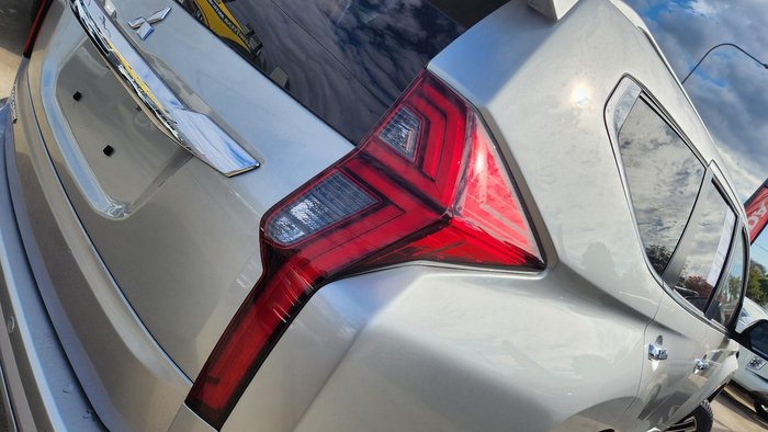2024 Mitsubishi Pajero Sport GLS