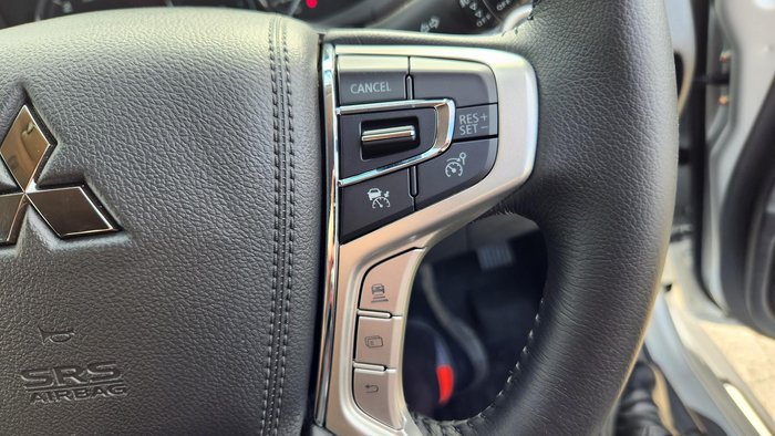 2024 Mitsubishi Pajero Sport GLS