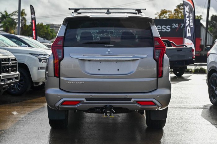 2024 Mitsubishi Pajero Sport GLS
