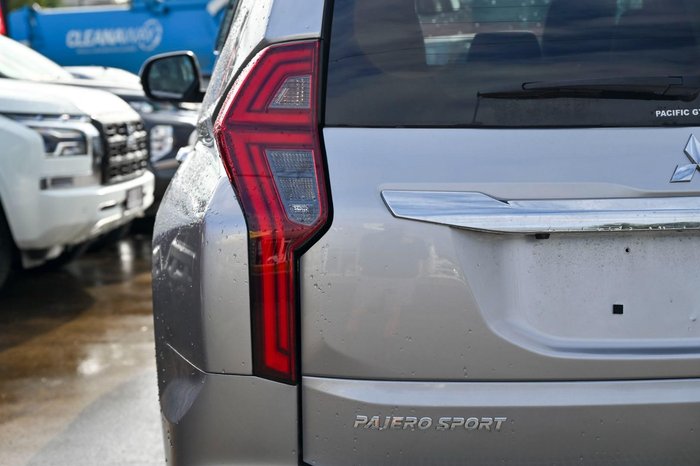 2024 Mitsubishi Pajero Sport GLS