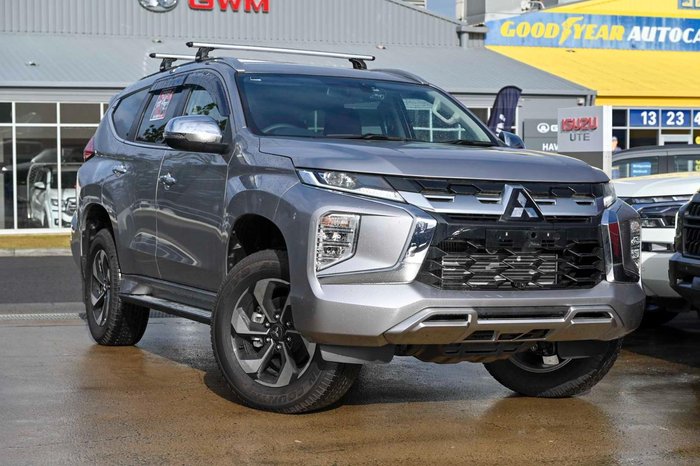 2024 Mitsubishi Pajero Sport GLS