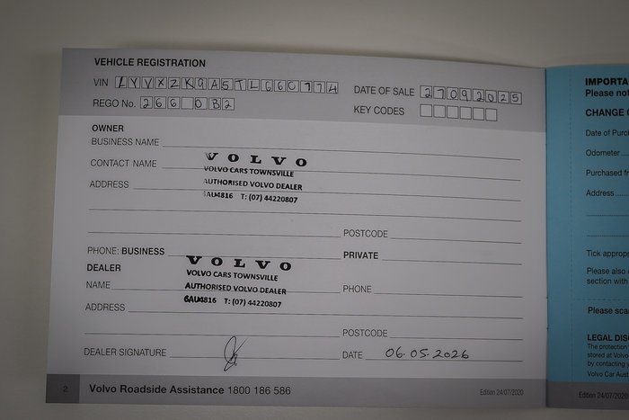 2025 Volvo XC40 Plus B4