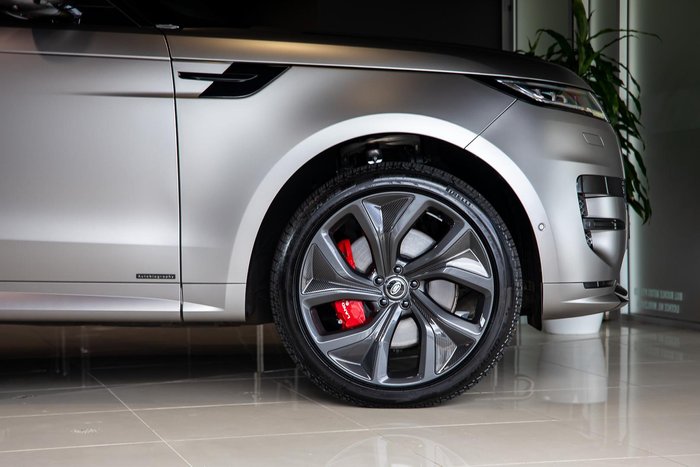 2025 Land Rover Range Rover Sport P530 Autobiography