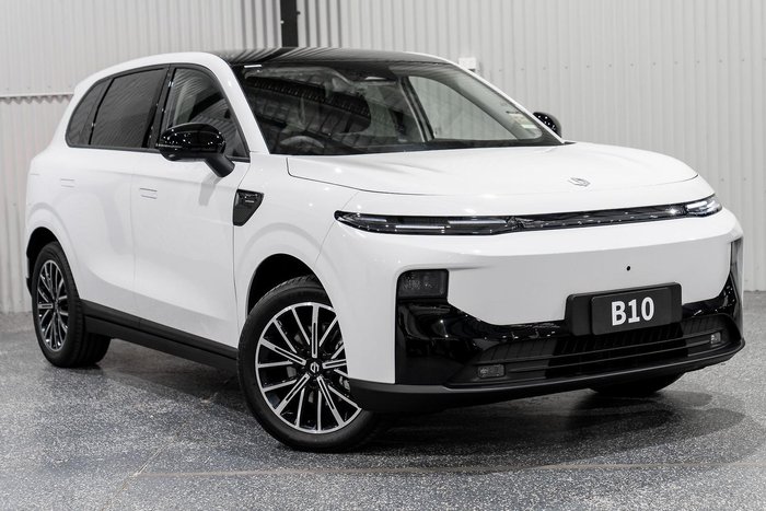 2026 Leapmotor B10 Design LR