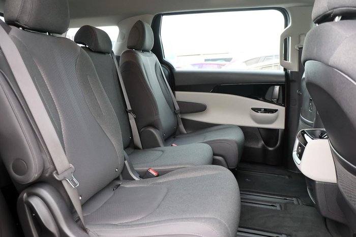 2023 Kia Carnival Si