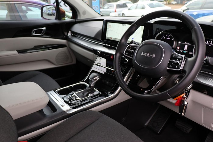 2023 Kia Carnival Si