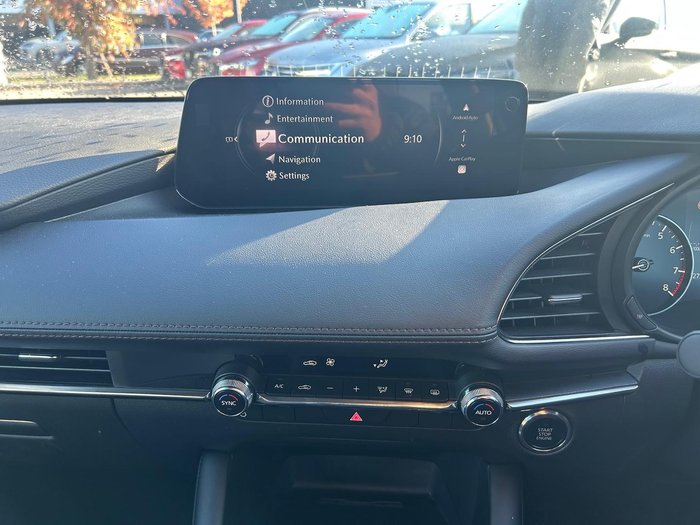 2025 Mazda 3 G20 Touring