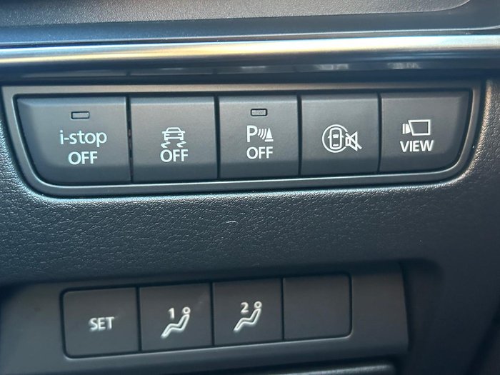 2025 Mazda 3 G20 Touring