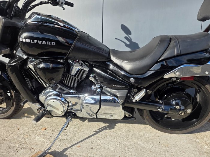 2017 Suzuki VZR 1800 BOULEVARD (M109R) BLACK