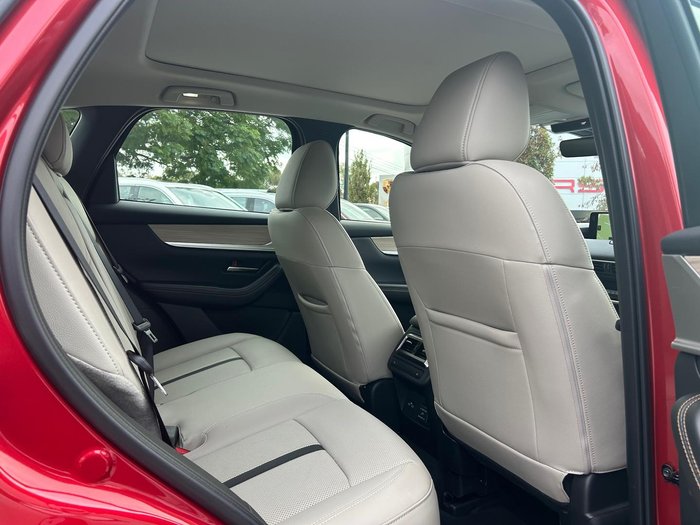 2025 Mazda CX-60 P50e GT