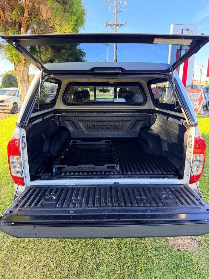 2017 Nissan Navara SL