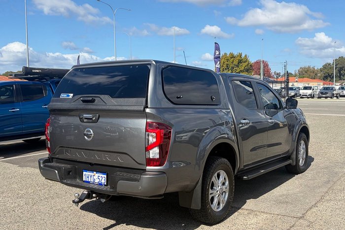 2023 Nissan Navara ST-X