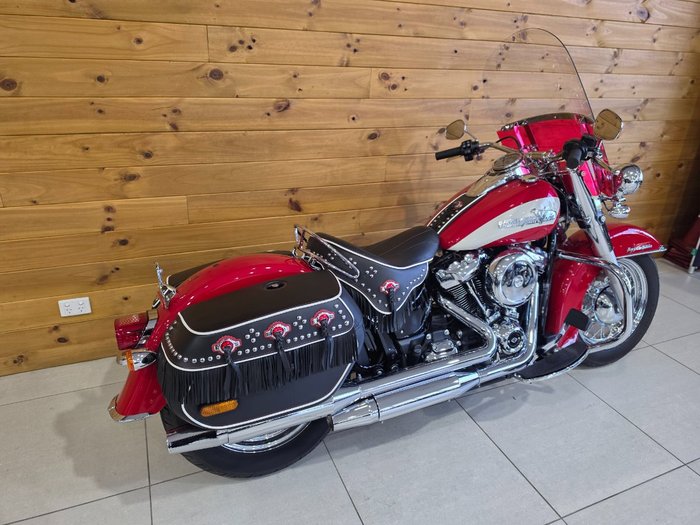 2024 HARLEY-DAVIDSON FLI HYDRA GLIDE REVIVAL (114)
