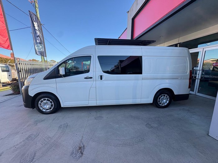 2023 Toyota Hiace
