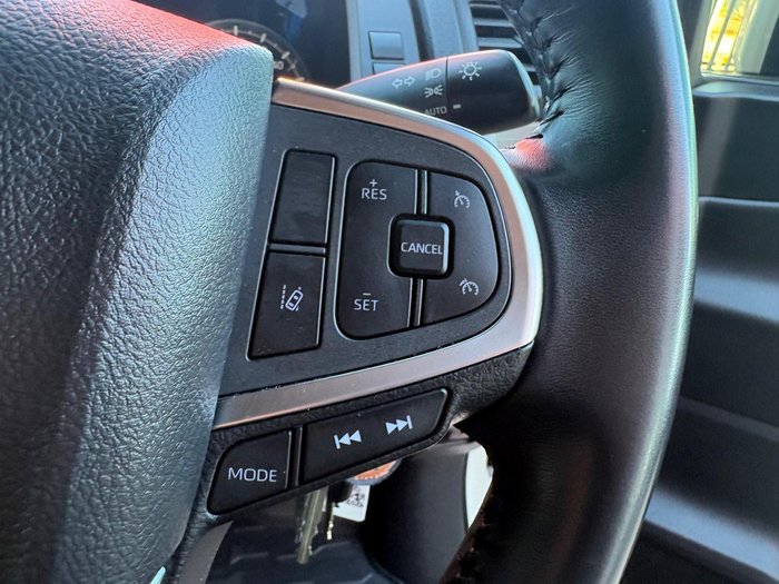 2023 Toyota Hiace