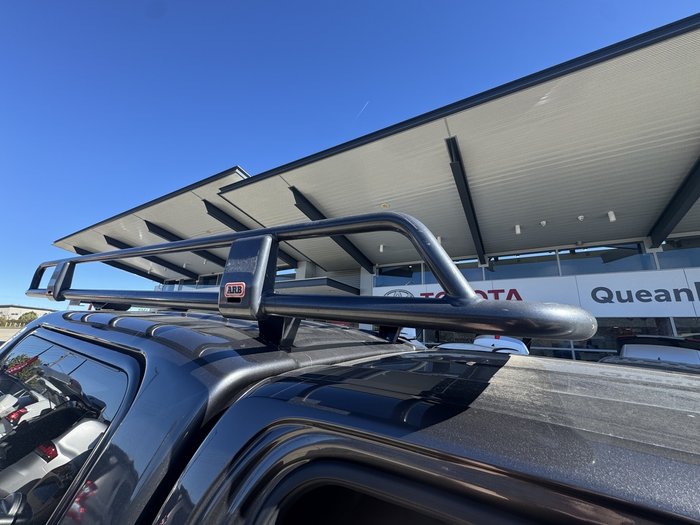 2021 Toyota Hilux SR5