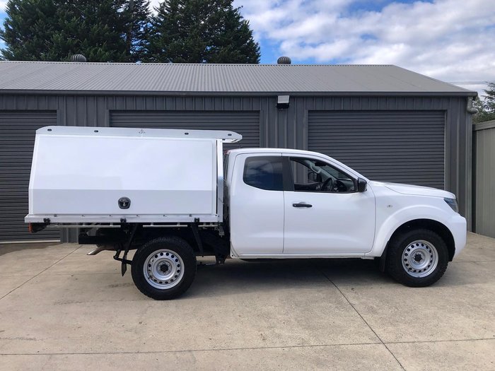 2021 Nissan Navara SL