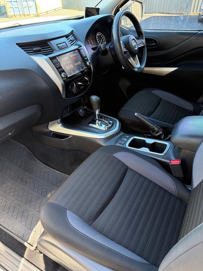 2021 Nissan Navara SL