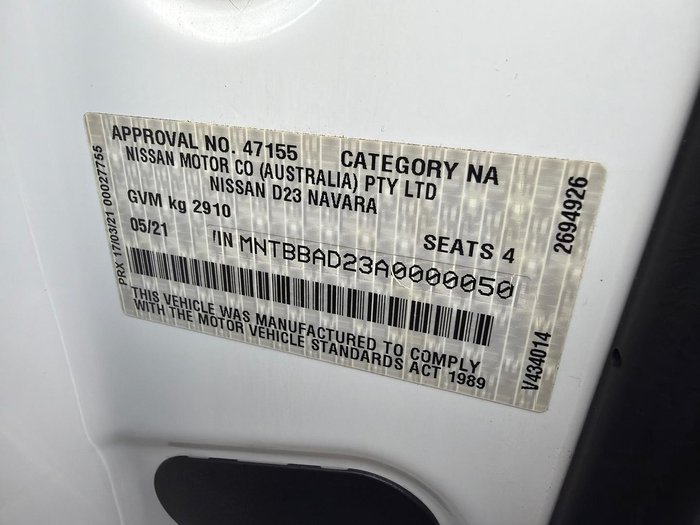 2021 Nissan Navara SL