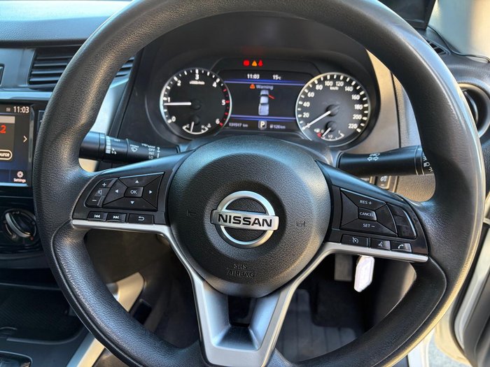 2021 Nissan Navara SL